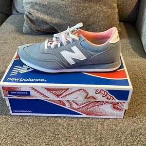 Women’s New Balance